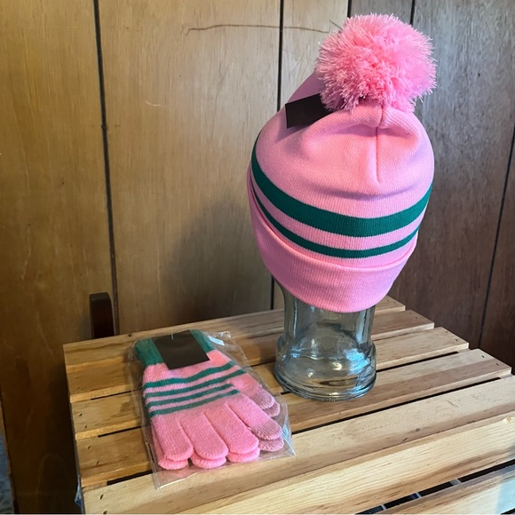 AKA Knit Cap w/ Pink Pom Pom & Matching Gloves - Picture 3 of 12
